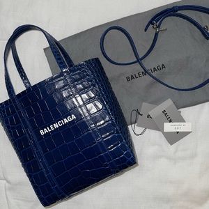 balenciaga everyday tote xxs